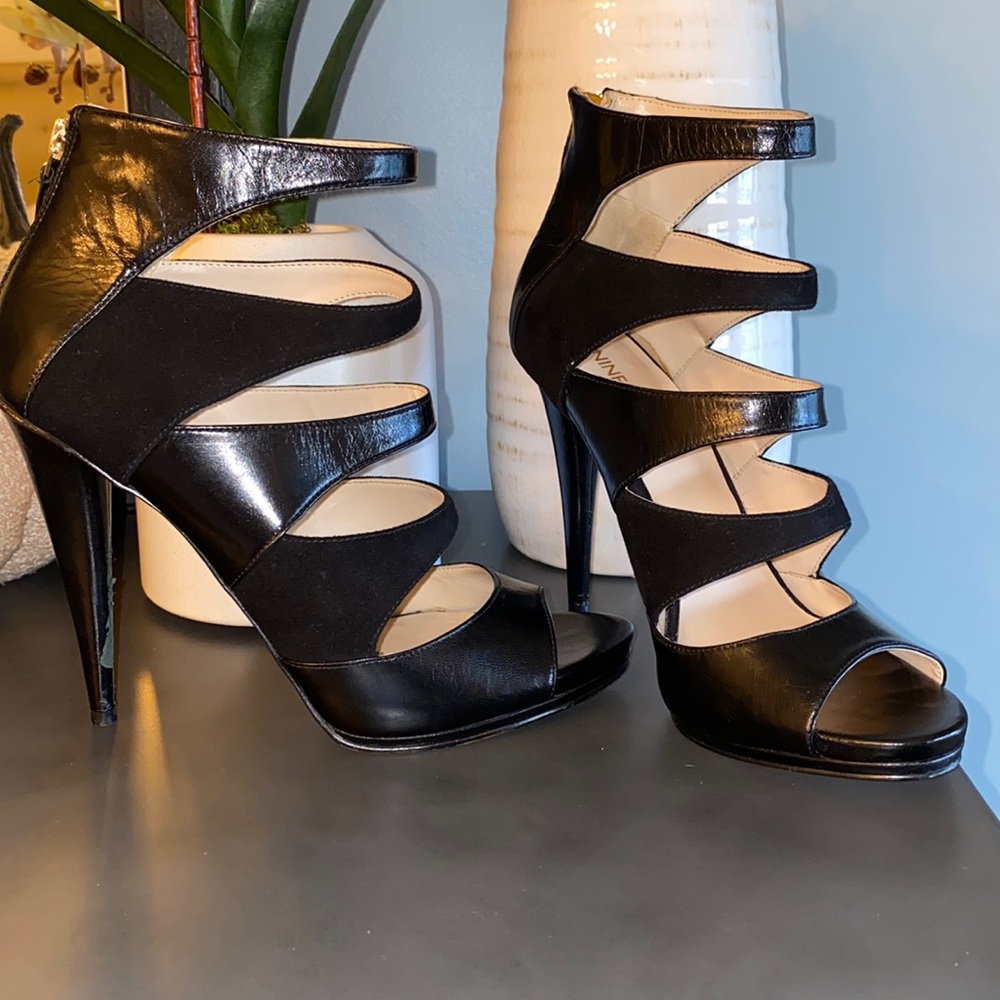 🖤Nine West leather upper 4.5” heel